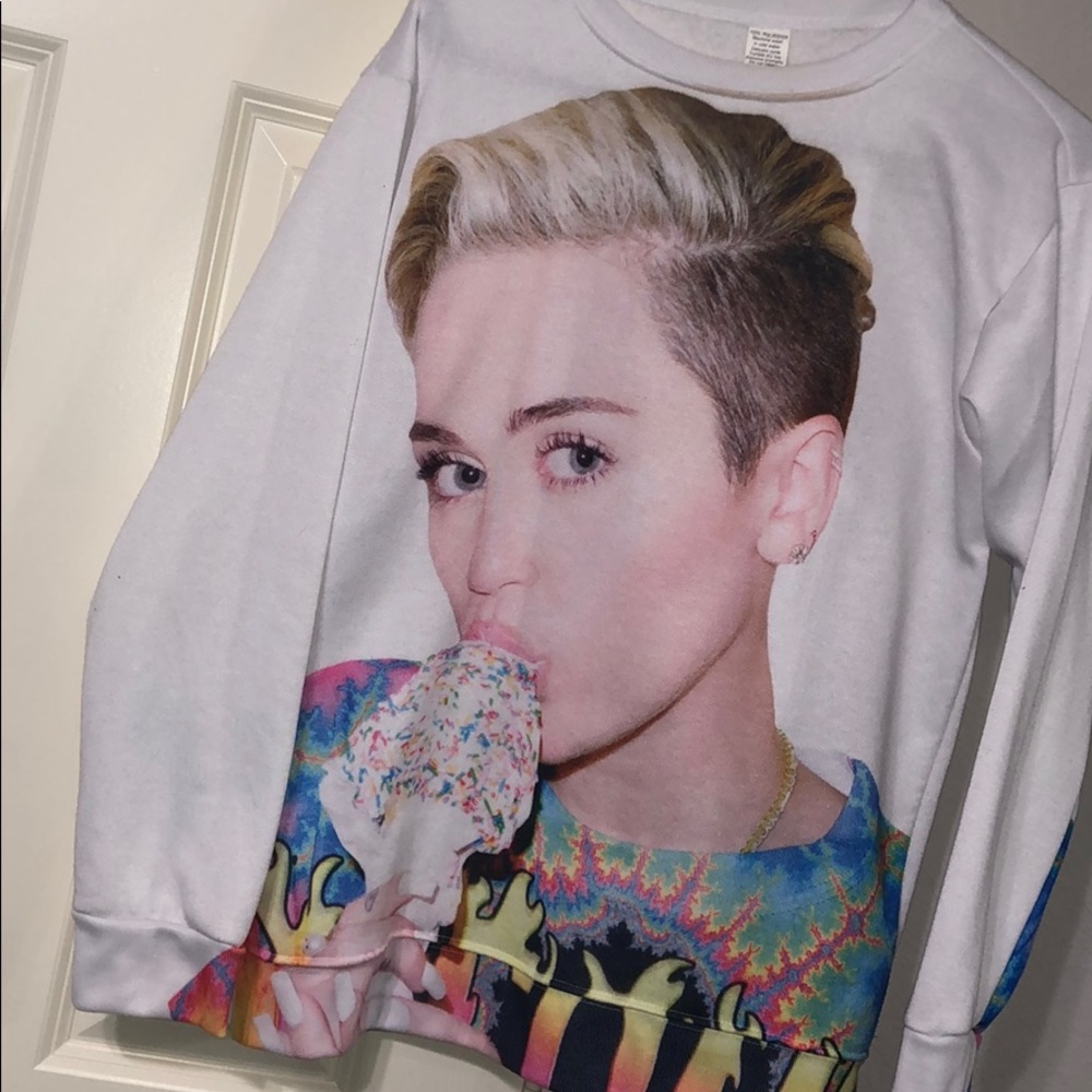 Limited edition Miley Cyrus sweatshirt from tour